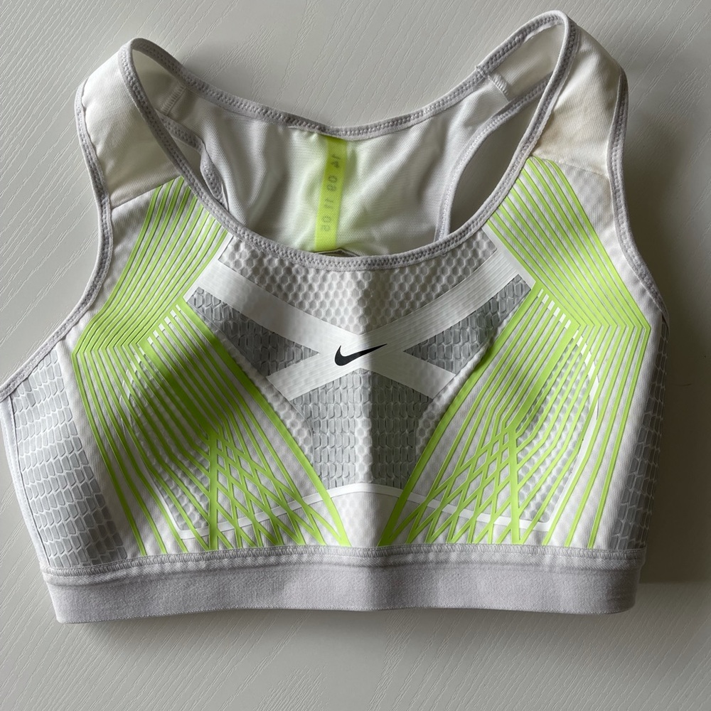 Nike Dry Fit Sports Bra